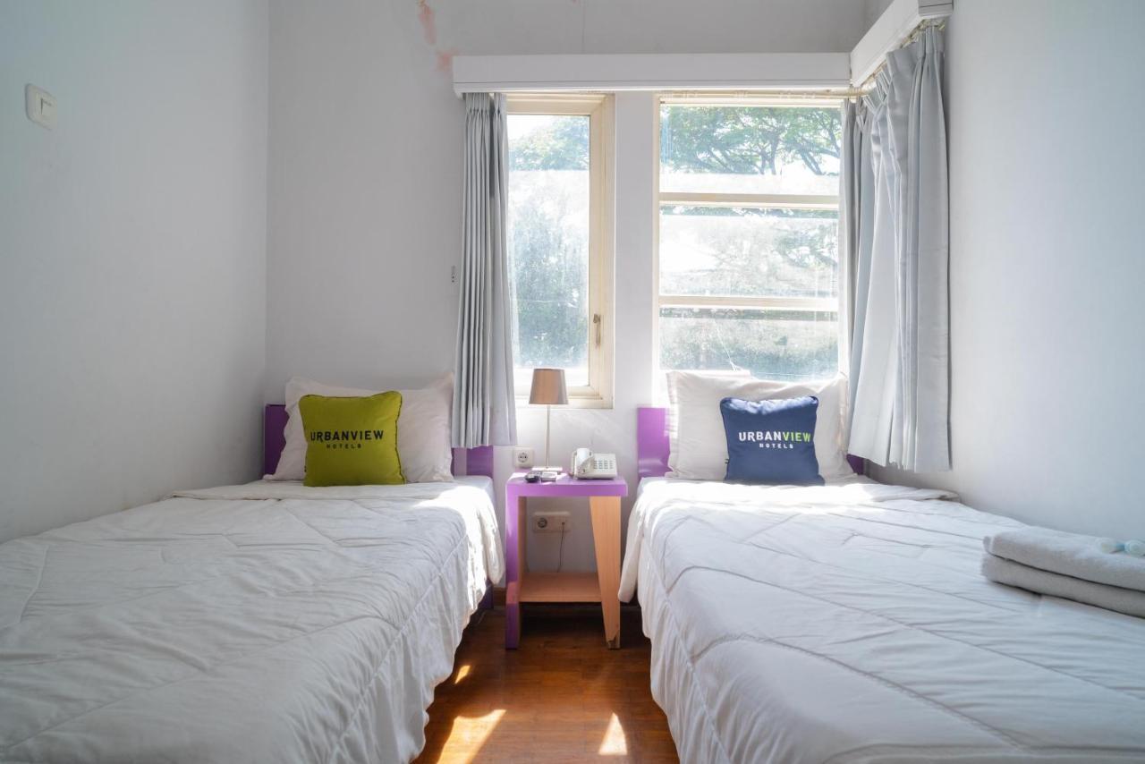 Urbanview Hotel Fiffa Kauman 玛琅 外观 照片