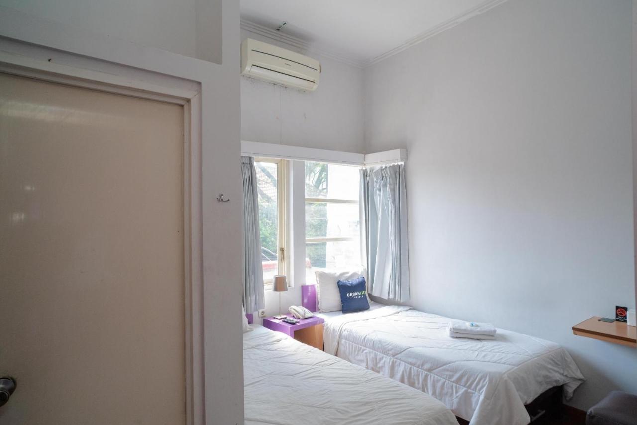 Urbanview Hotel Fiffa Kauman 玛琅 外观 照片