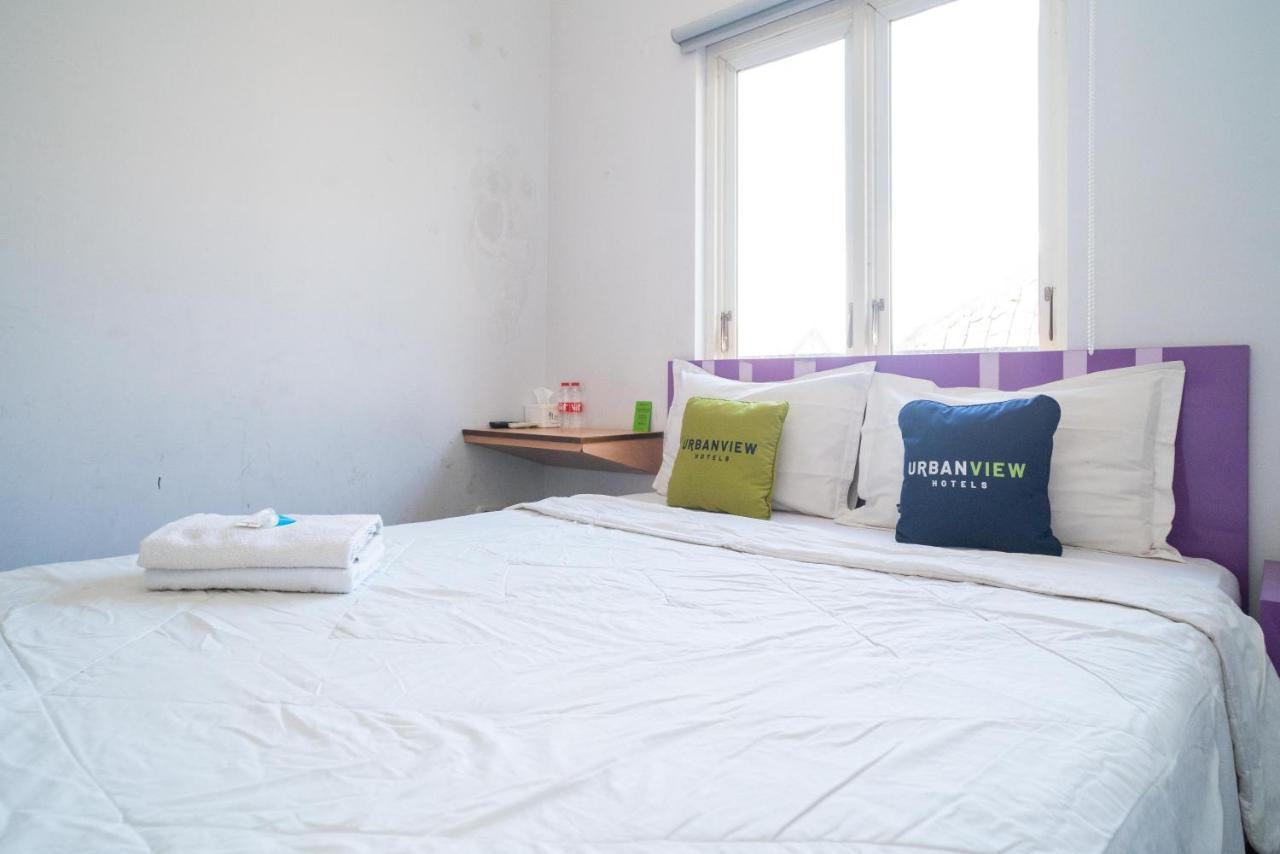 Urbanview Hotel Fiffa Kauman 玛琅 外观 照片