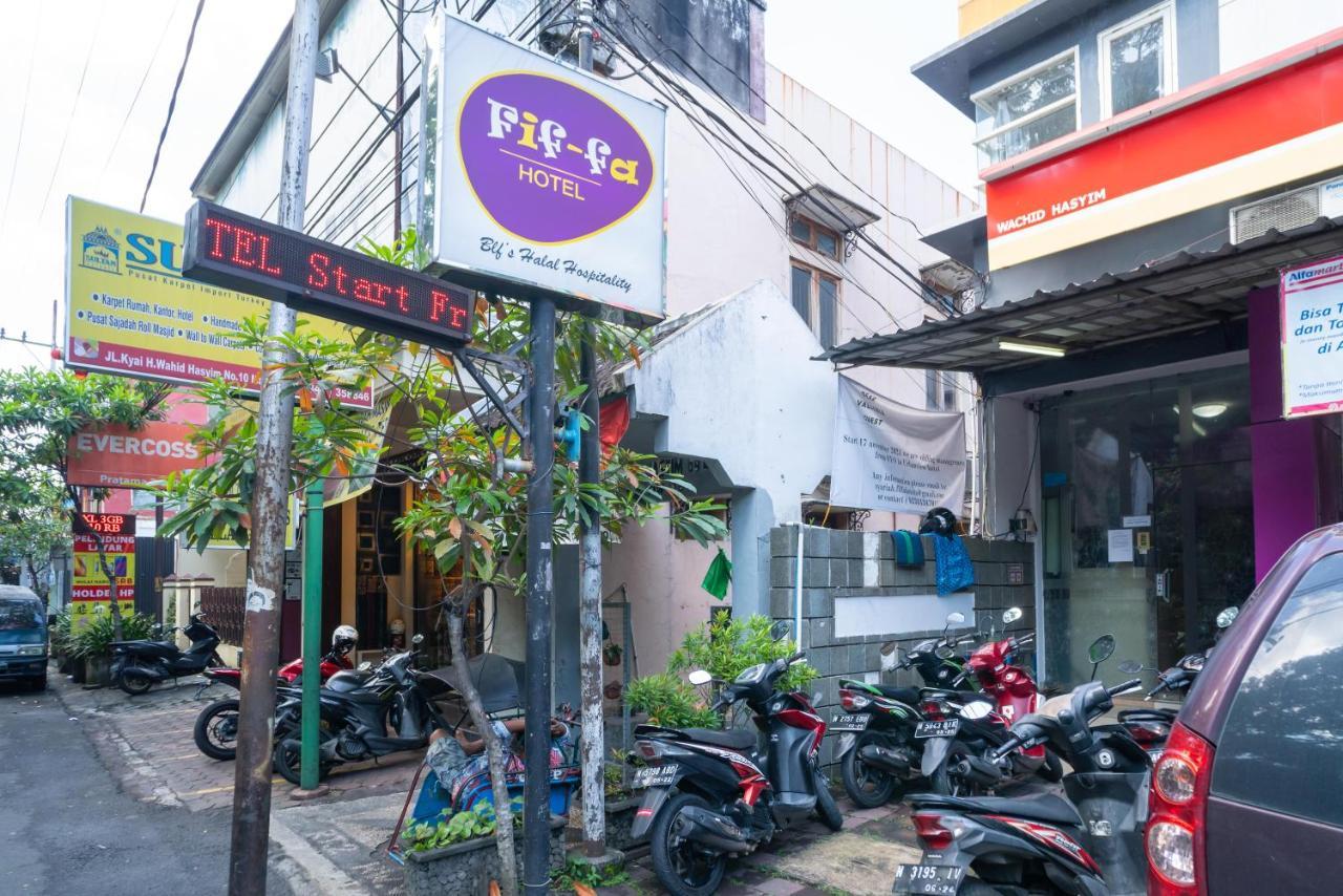 Urbanview Hotel Fiffa Kauman 玛琅 外观 照片